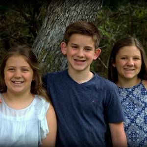 Meet your Posher, Elva